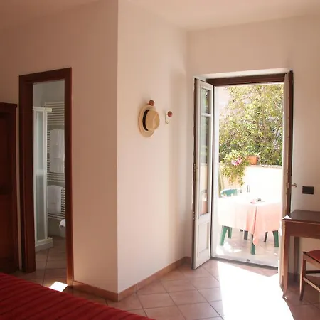 Hotel La Locanda Stresa